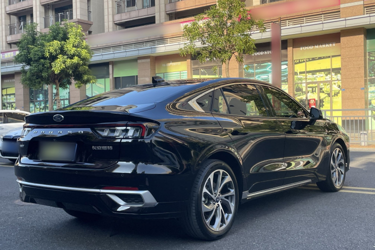 福特 蒙迪欧 2022款 改款 EcoBoost 245 至尊型车身外观6005