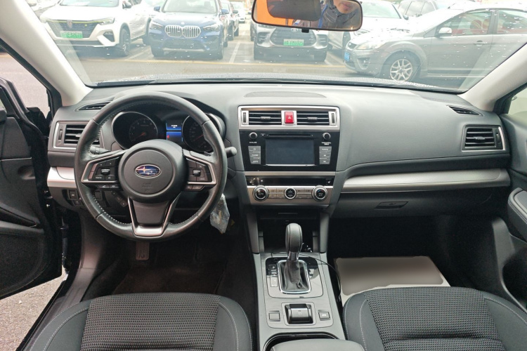 斯巴鲁 力狮 2020款 改款 2.5i 全驱风尚版中控内饰12