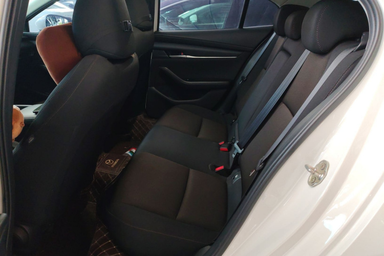 马自达3 昂克赛拉 2022款 2.0L 自动质擎版中控内饰21