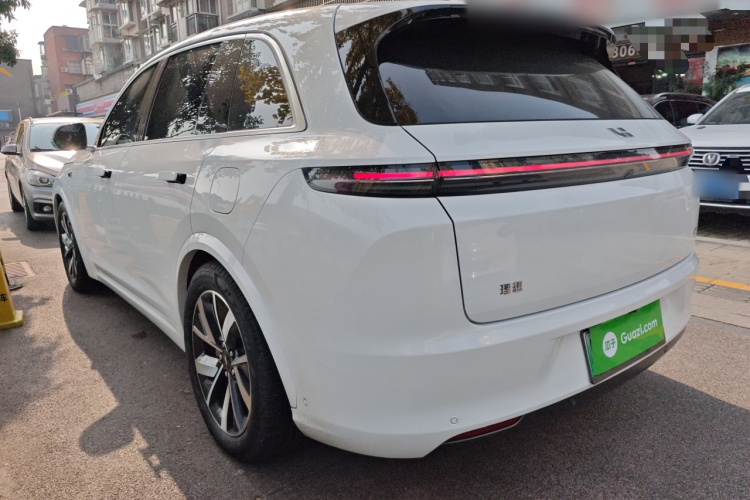 理想汽车 理想L7 2023款 Pro车身外观4
