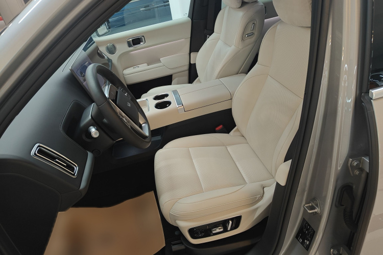 理想汽车 理想L7 2024款 Ultra局部细节19