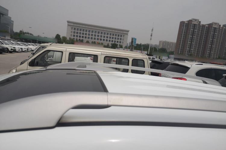 比亚迪 宋 2018款 1.5TID 自动智联尊贵型局部细节57