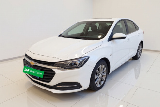 雪佛兰 科鲁泽 2022款 320 自动悦享天窗版