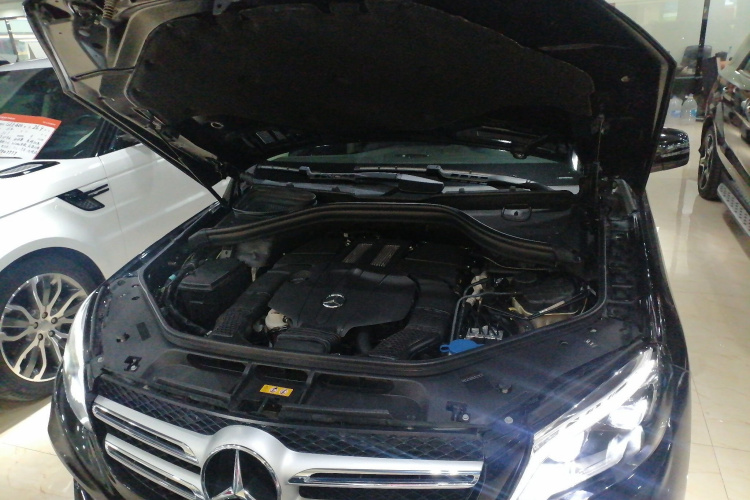 奔驰GLE 2018款 GLE 400 4MATIC 臻藏版机舱底盘24