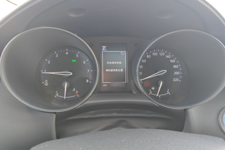 丰田C-HR 2018款 2.0L 领先天窗版 国V局部细节14