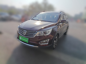 宝骏560 2015款 1.8L 手动豪华型