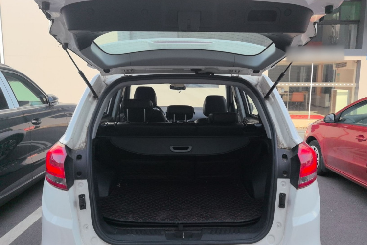 奇瑞 瑞虎5 2016款 1.5T 手动家悦信赖版局部细节23