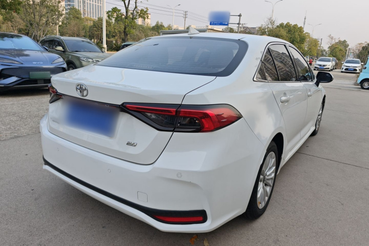 丰田 亚洲狮 2021款 2.0L 豪华版车身外观7