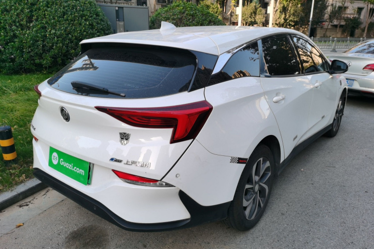 别克 微蓝6 2019款 互联时尚型车身外观6005