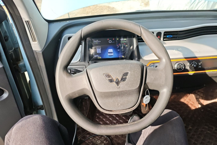 五菱汽车 宏光MINIEV 2022款 自在款 磷酸铁锂中控内饰13