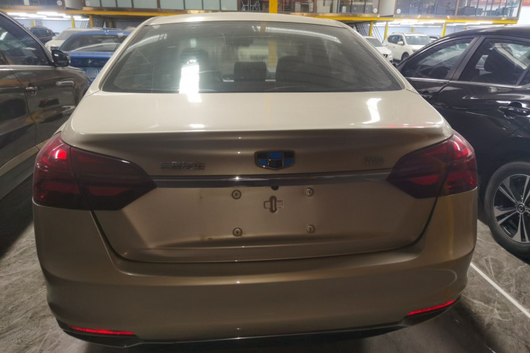 吉利汽车 帝豪 2018款 1.5L CVT向上互联版车身外观6