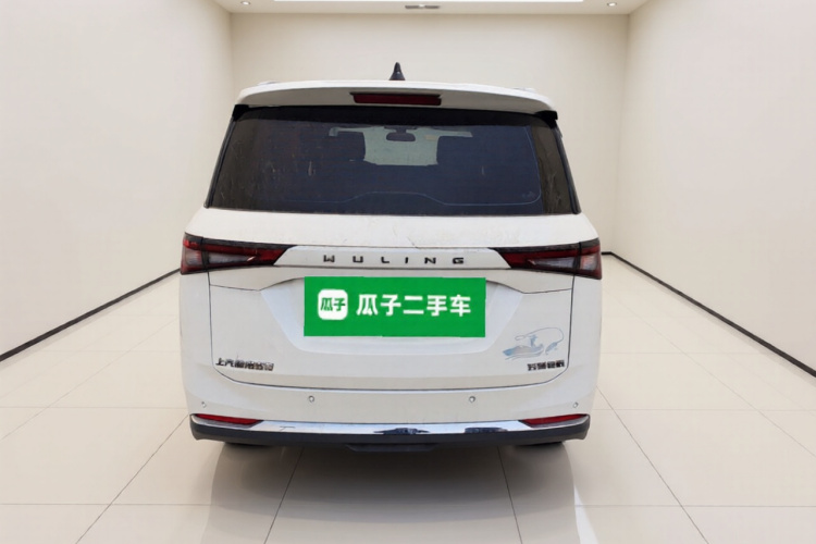 五菱汽车 五菱佳辰 2022款 1.5L 手动轻享舒适型车身外观6