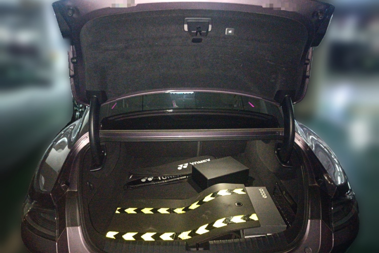 小米汽车 小米SU7 2024款 四驱超长续航高阶智驾Max版中控内饰23