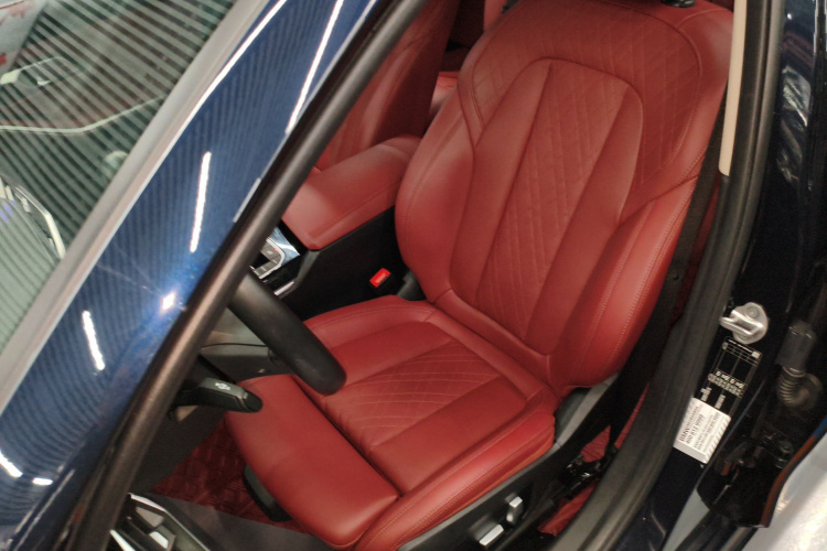 宝马3系 2022款 320Li M运动套装局部细节19