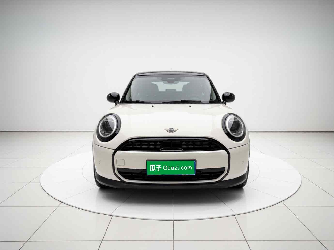 MINI 2025款 1.5T COOPER 经典派 五门版(1)