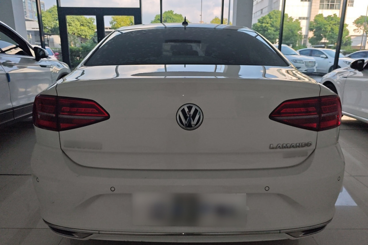 大众 凌渡 2019款 280TSI DSG舒适版 国VI车身外观6