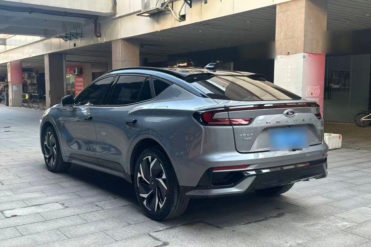 福特 蒙迪欧 2025款 2.0T EcoBoost E 混动 运动版 ST-Line车身外观6004