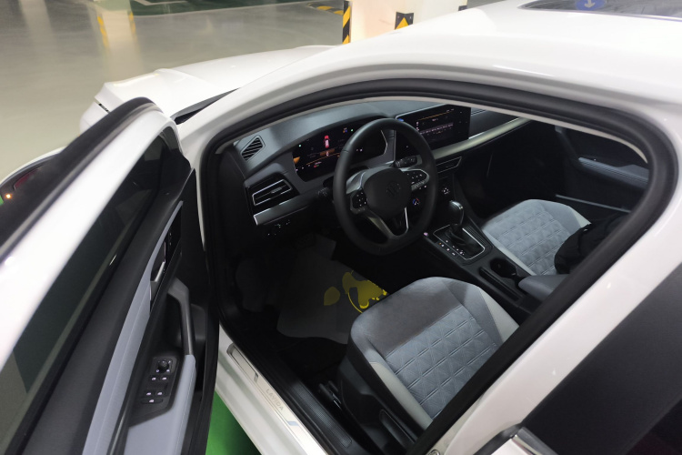 大众 朗逸 2024款 1.5L 自动满逸版中控内饰20