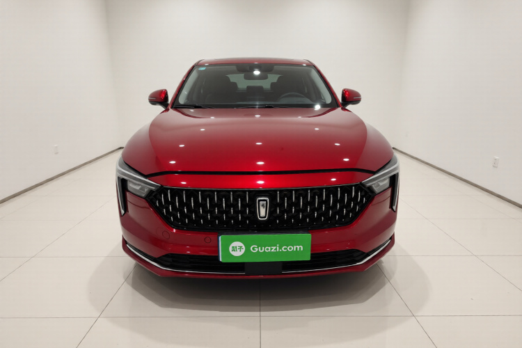 奔腾B70 2021款 1.5T 自动驭享型车身外观2