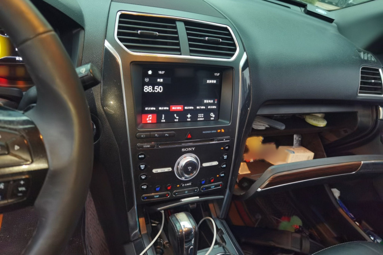 福特 探险者(进口) 2017款 2.3T 精英版局部细节16