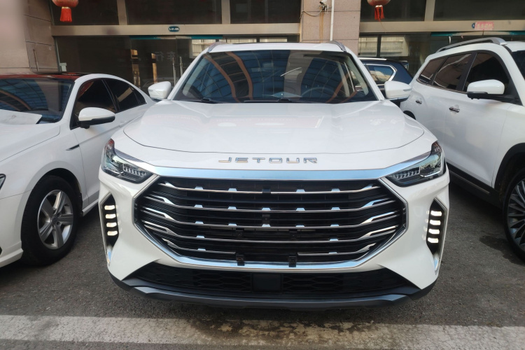 捷途X70 PLUS 2021款 1.5T 手动林 5座车身外观2