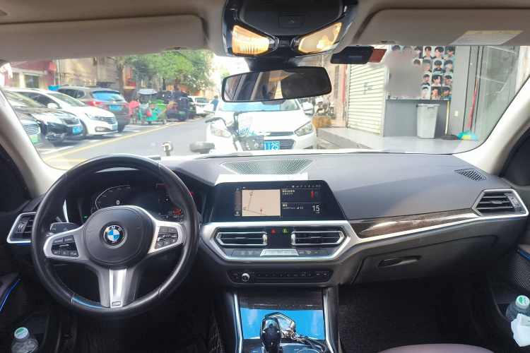 宝马3系 2021款 325Li M运动套装中控内饰7002