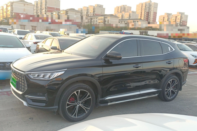 比亚迪 宋PLUS 2020款 1.5T 自动旗舰型车身外观4