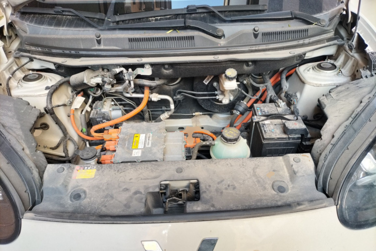 五菱汽车 五菱缤果 2023款 333km 灵犀互联+款局部细节24