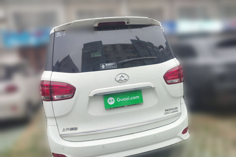 上汽大通MAXUS 大通G10 2018款 PLUS 2.0T 自动豪华行政版车身外观6