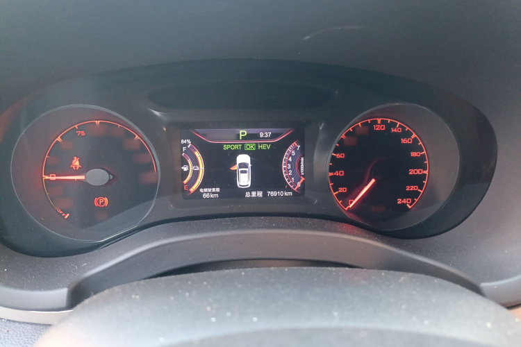 比亚迪 宋新能源 2017款 宋DM 1.5TID 全时四驱豪华型局部细节14