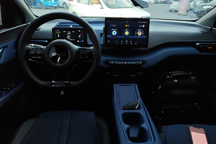 比亚迪 海鸥 2024款 荣耀版 305km 活力版中控内饰12