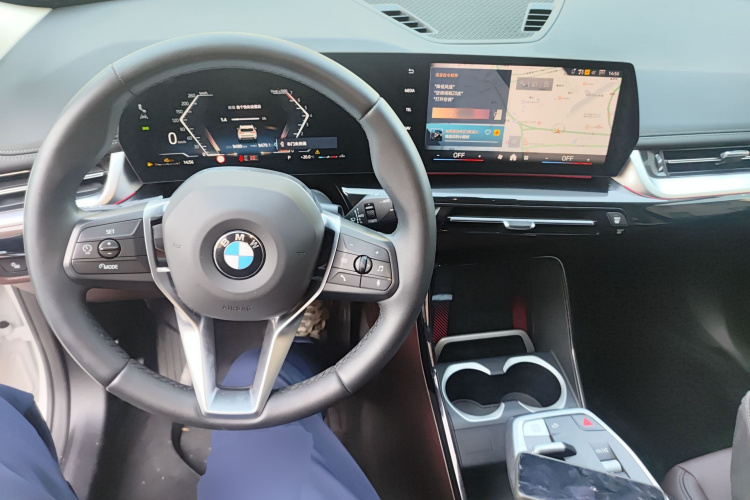 宝马X1 2023款 sDrive25Li X设计套装中控内饰12