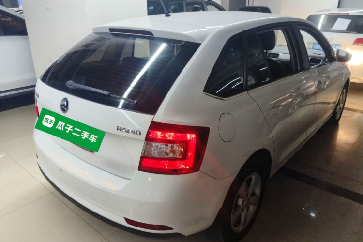 斯柯达 昕动 2016款 改款 1.6L 自动创行版车身外观7