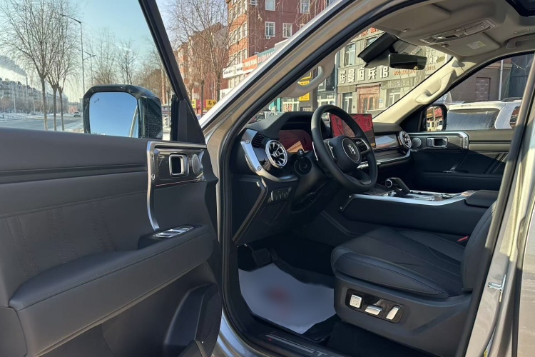 坦克400 2025款 2.4T 柴油版局部细节19