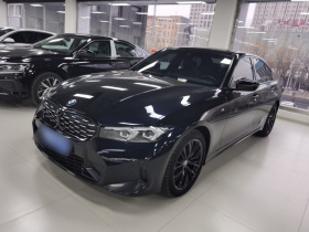 宝马3系 2023款 325i M运动曜夜套装