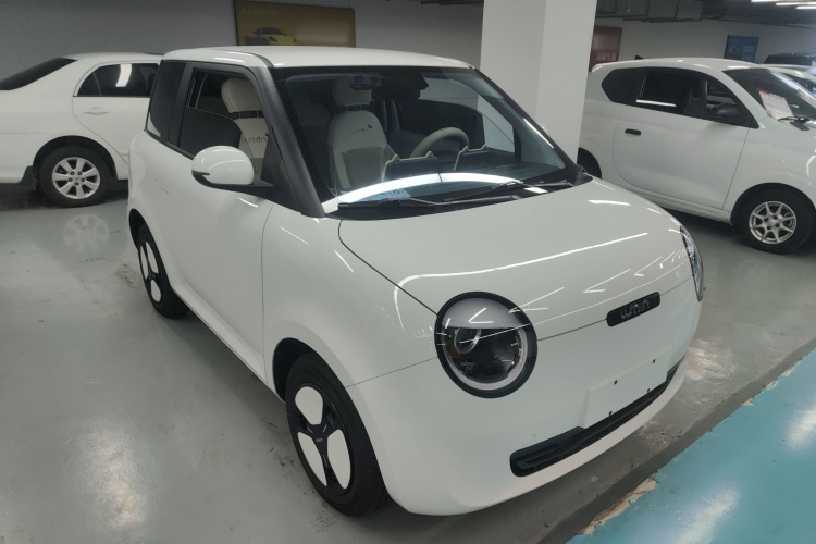 长安启源 长安Lumin 2022款 155km 清甜款车身外观3