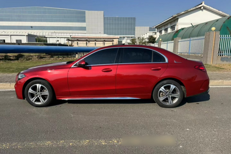 奔驰C级 2022款 改款 C 200 L 运动版车身外观6006