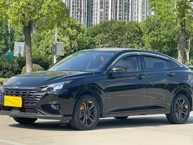 东风风神 奕炫 2023款 马赫版 1.5L 自动追影版