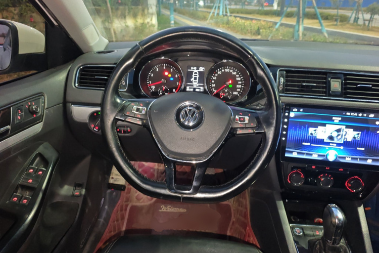 大众 速腾 2018款 280TSI DSG熠动版中控内饰13