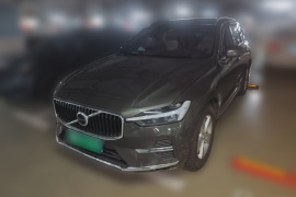 沃尔沃XC60 2022款 B5 四驱智逸豪华版