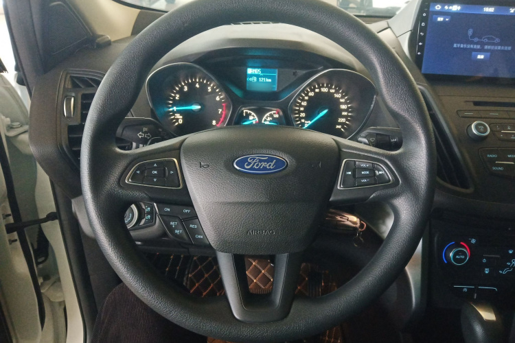 福特 翼虎 2017款 EcoBoost 180 两驱精翼型中控内饰13