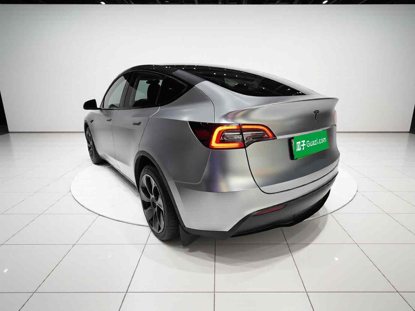 特斯拉 Model Y 2024款 后轮驱动版(3)