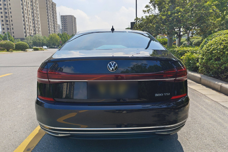 大众 帕萨特 2024款 380TSI 星空豪华版车身外观6004