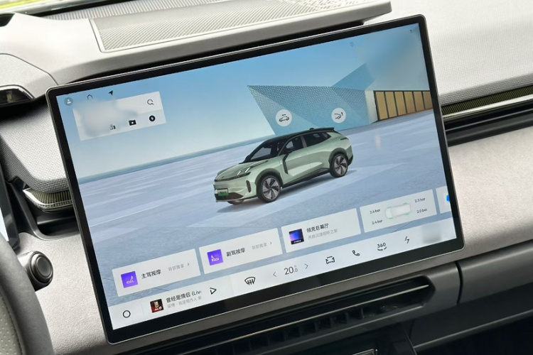 领克08 EM-P 2023款 220km 四驱性能Halo中控内饰7004