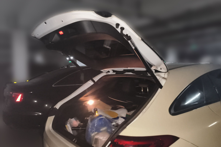 奔驰CLA 2021款 CLA 200 猎跑车中控内饰23