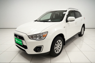 三菱 劲炫ASX 2013款 2.0L CVT两驱豪华版