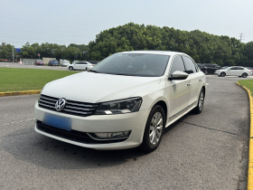 大众 帕萨特 2014款 1.8TSI DSG尊荣版