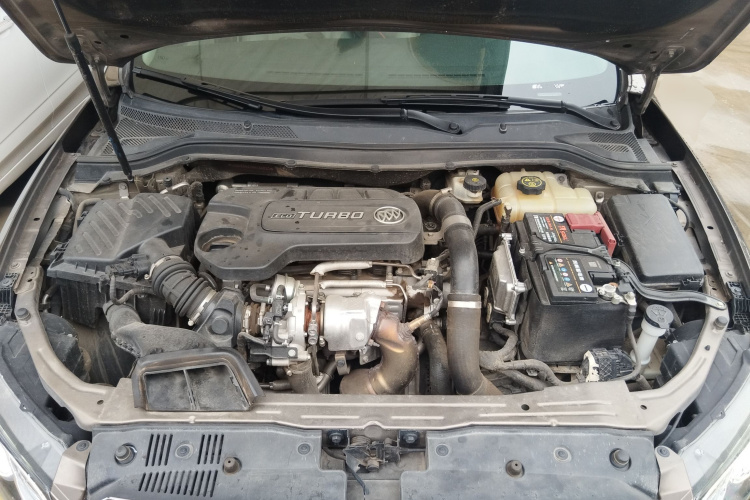 别克 英朗 2017款 18T 双离合精英型机舱底盘24