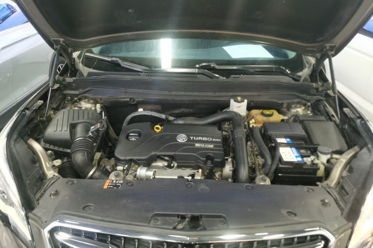 别克 昂科威 2018款 20T 两驱领先型局部细节24