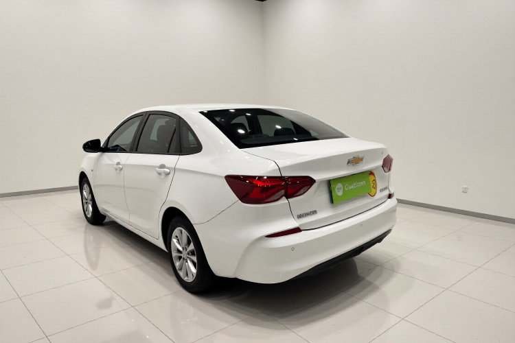 雪佛兰 科鲁泽 2024款 1.5L 双离合悦享版车身外观5